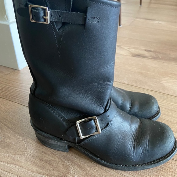 Frye Veronica Short Boots Black - Picture 2 of 4